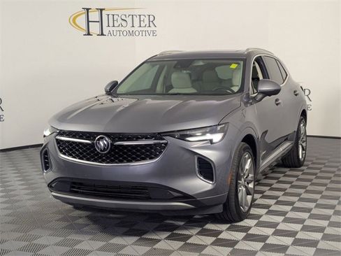 Used 2021 Buick Envision Avenir w/ Technology Package II image 4