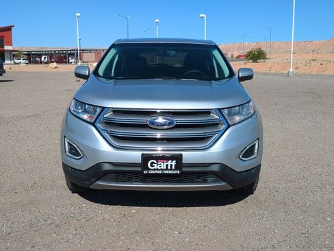 Used 2018 Ford Edge Titanium w/ Technology Package AWD/4WD image 8