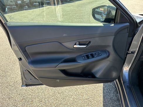 New 2026 Nissan Sentra SV w/ SV Convenience Package image 10