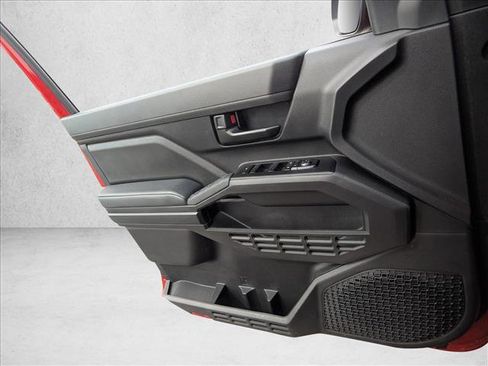 Used 2024 Toyota Tacoma SR image 21