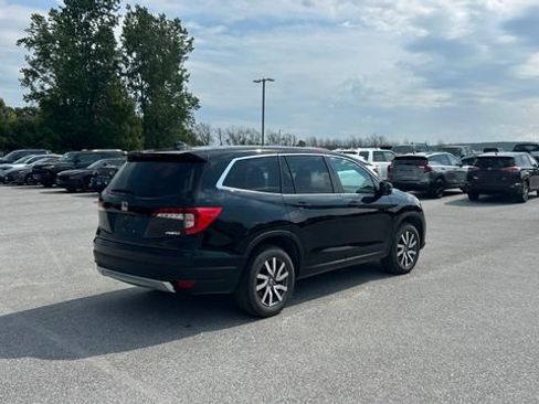 Used 2021 Honda Pilot EX image 3