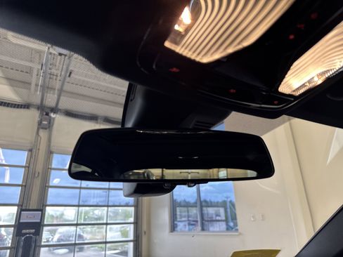 New 2025 BMW 330i xDrive Sedan w/ M Sport Package image 26