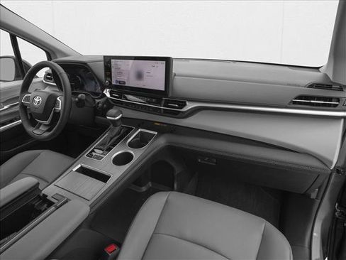 New 2026 Toyota Sienna XLE AWD/4WD image 11