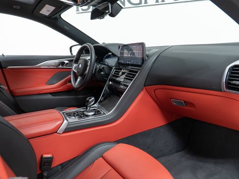 Certified 2025 BMW M850i xDrive image 21