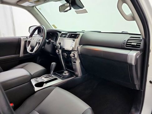 Used 2021 Toyota 4Runner SR5 Premium w/ Moonroof Package AWD/4WD image 13
