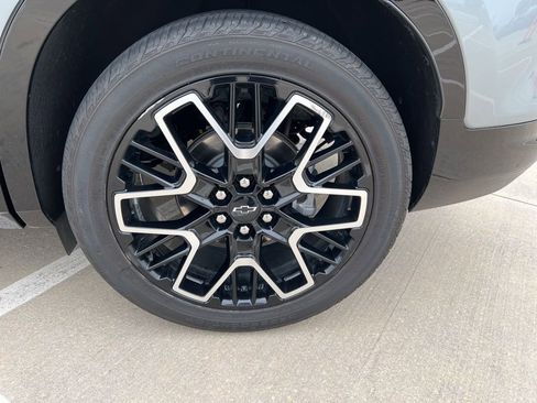 Used 2023 Chevrolet Blazer RS w/ Driver Confidence II Package FWD image 5