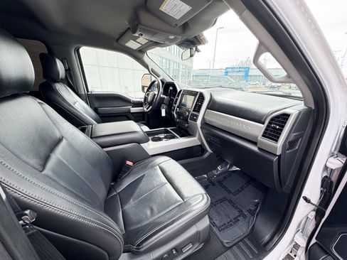 Used 2020 Ford F250 Lariat w/ Lariat Value Package AWD/4WD image 44