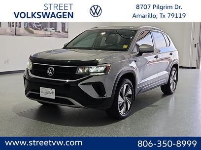 Certified 2024 Volkswagen Taos SE w/ Panoramic Sunroof Package