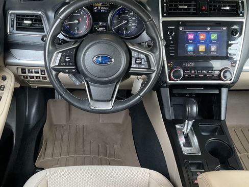 Used 2018 Subaru Outback 2.5i Premium AWD/4WD image 22