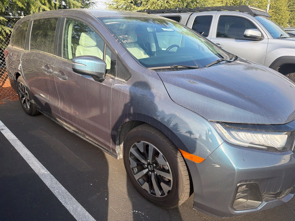 Used 2025 Honda Odyssey EX-L image 3