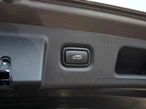 Used 2020 Hyundai Santa Fe Limited AWD/4WD image 34