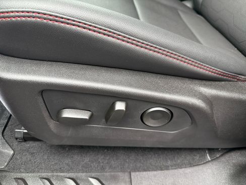 Used 2026 Chevrolet Colorado Z71 w/ Technology Package image 10