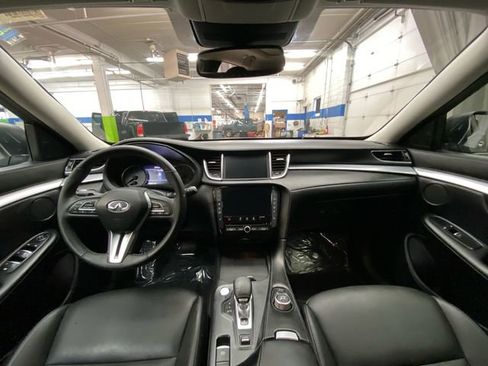 Used 2019 INFINITI QX50 Luxe w/ Navigation Package image 28
