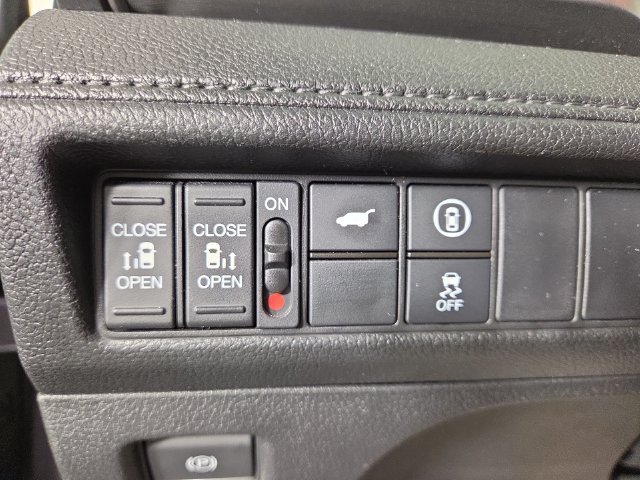 Used 2023 Honda Odyssey EX-L image 32
