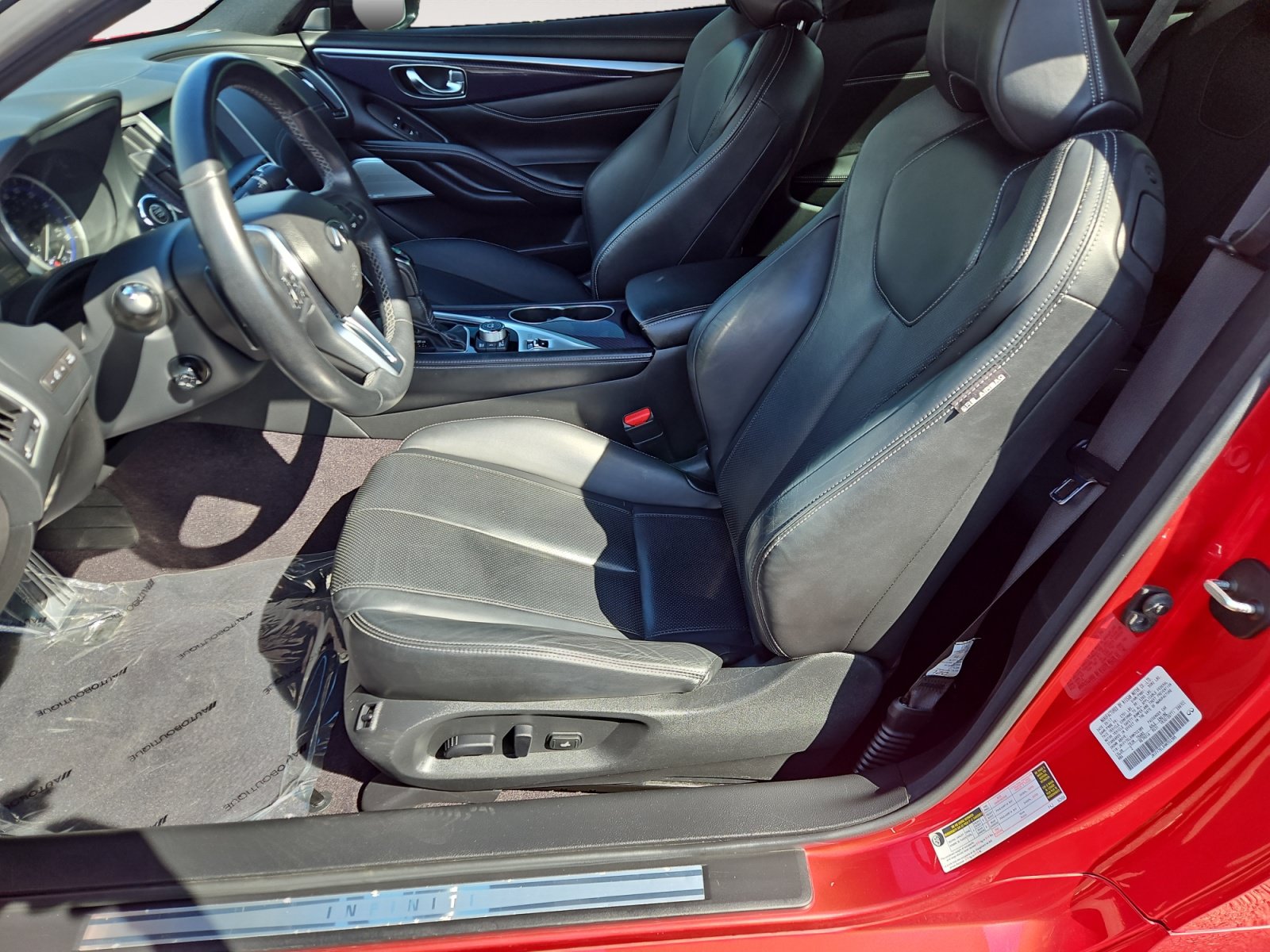 Used 2017 INFINITI Q60 Red Sport 400 AWD/4WD image 9