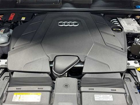 Used 2020 Audi Q7 3.0T Premium Plus w/ Premium Plus Package image 37