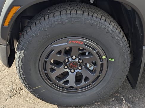 New 2026 Nissan Frontier Pro-X image 7