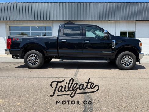 Used 2022 Ford F250 XLT w/ XLT Premium Package AWD/4WD image 1