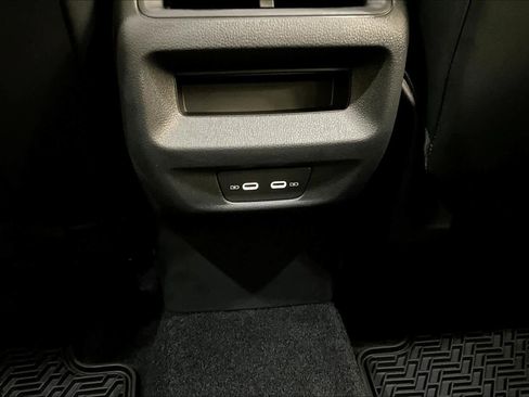 New 2026 Volkswagen Tiguan SE image 22