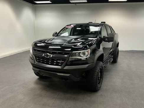 Used 2019 Chevrolet Colorado ZR2 w/ ZR2 Midnight Special Edition AWD/4WD image 1