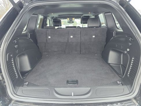 Used 2021 Jeep Grand Cherokee Limited image 20