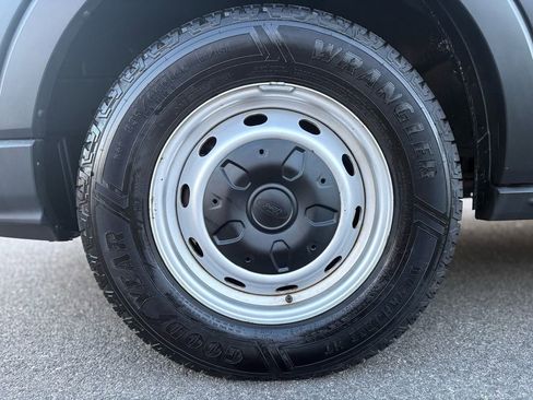 Used 2022 Ford Transit 250 Medium Roof image 47