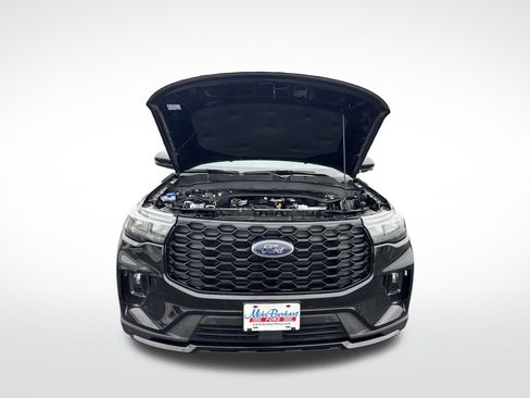 Used 2025 Ford Explorer ST-Line w/ ST-Line Street Pack image 52