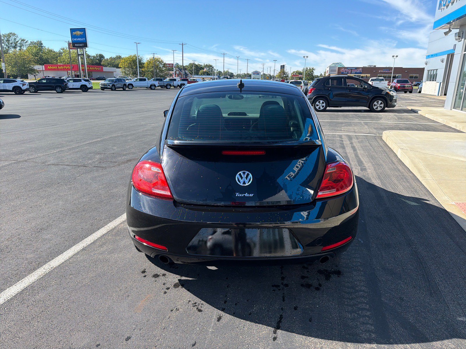 Used 2013 Volkswagen Beetle 2.0T FWD image 3