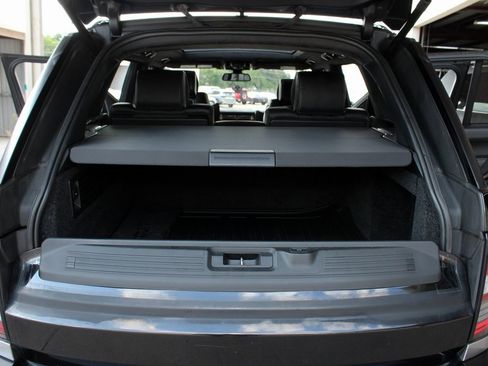 Used 2016 Land Rover Range Rover Autobiography image 30