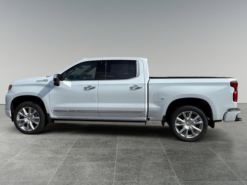 New 2026 Chevrolet Silverado 1500 High Country w/ High Country Premium Package AWD/4WD image 2