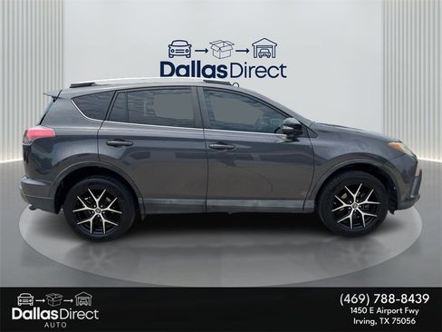 Used 2016 Toyota RAV4 SE image 5