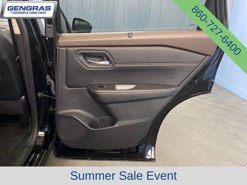 Used 2023 Nissan Rogue SV w/ SV Premium B Package AWD/4WD image 41