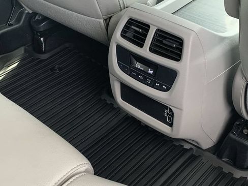 Used 2021 Honda Pilot Special Edition image 35