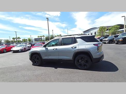 New 2026 Chevrolet Equinox LT w/ Midnight Edition FWD image 23
