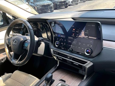Used 2023 Lexus RX 350 FWD w/ Accessory Package (K3) image 31