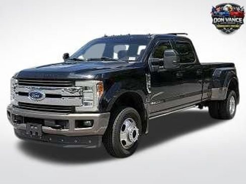Used 2019 Ford F350 Platinum w/ Platinum Ultimate Package AWD/4WD image 1