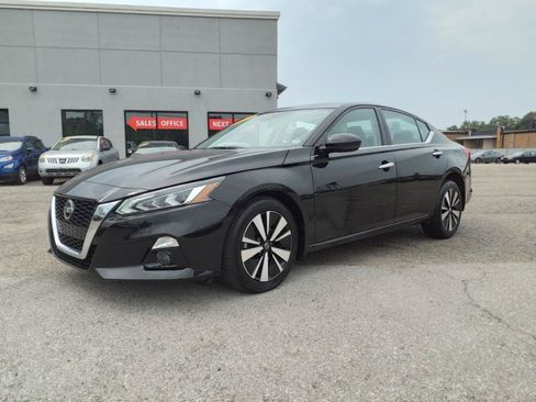Used 2021 Nissan Altima 2.5 SL AWD/4WD image 3