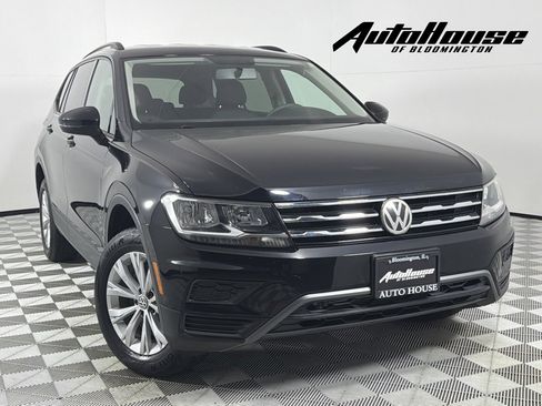 Used 2020 Volkswagen Tiguan S image 1