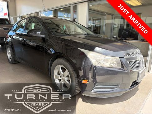 Used 2014 Chevrolet Cruze LT FWD image 1
