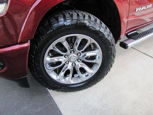 Used 2021 RAM 1500 Laramie w/ Sport Appearance Package AWD/4WD image 24