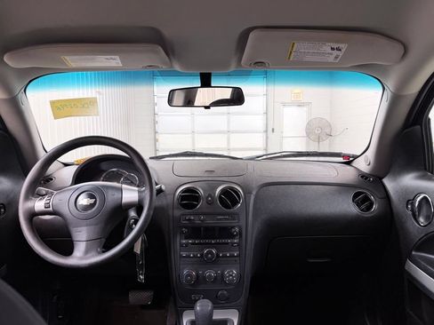 Used 2010 Chevrolet HHR LT FWD image 22