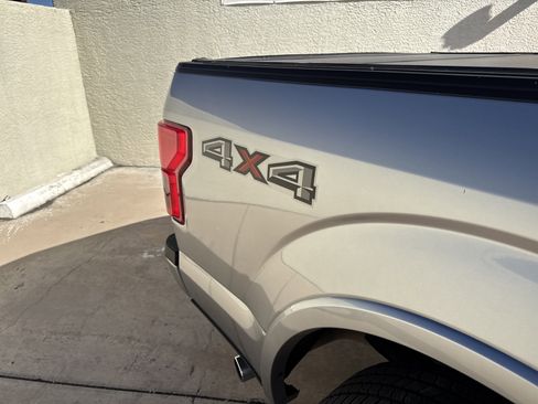 Used 2020 Ford F150 Platinum w/ Equipment Group 701A Luxury image 10