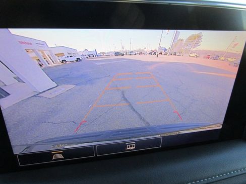 Used 2021 Chevrolet Tahoe LT image 37