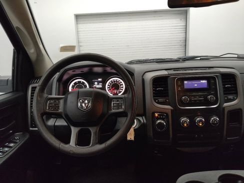 Used 2018 RAM 1500 Tradesman RWD image 22