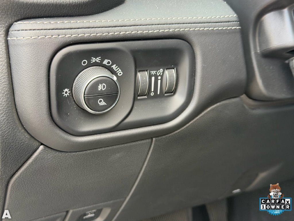 Used 2024 RAM 2500 Limited AWD/4WD image 13