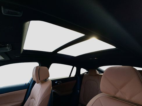 New 2026 BMW X6 xDrive40i image 16