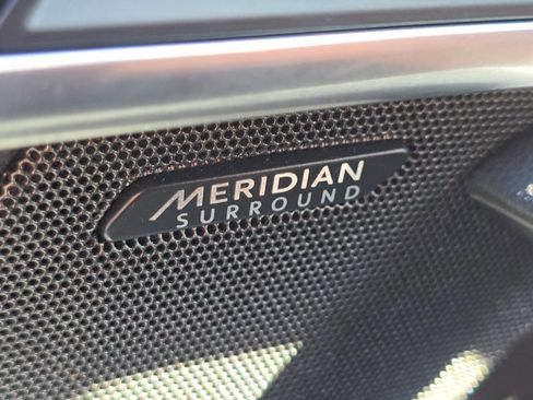 Used 2019 Jaguar F-TYPE Coupe image 24