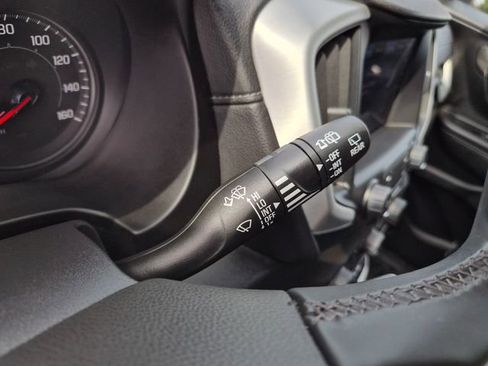 Used 2023 GMC Terrain SLT w/ LPO, Floor Liner Package FWD image 24