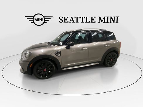 Used 2019 MINI Cooper Countryman S w/ Driver Assistance Package FWD image 6