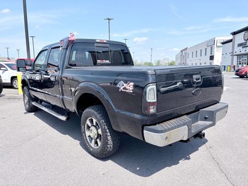 Used 2012 Ford F250 Lariat w/ Lariat Interior Pkg image 4